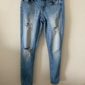 American Eagle  Jegging Regular Jeans. Size 4